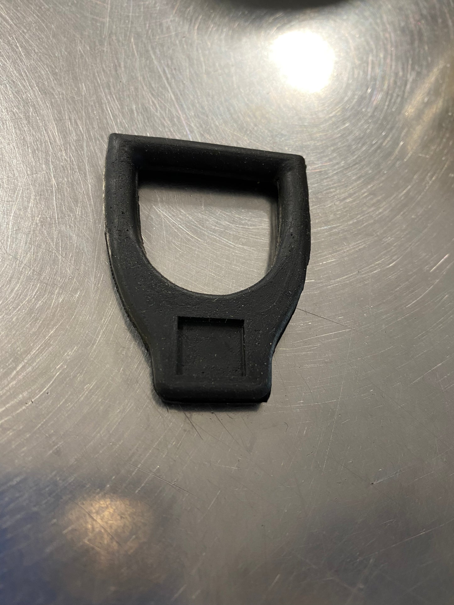 Knife Retainer Ring With Tab